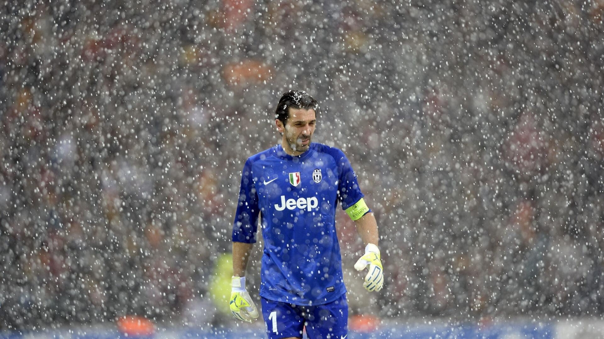 开云·Kaiyun网页版-意甲场场精彩：场面火爆，比分胶着，意甲及时比分